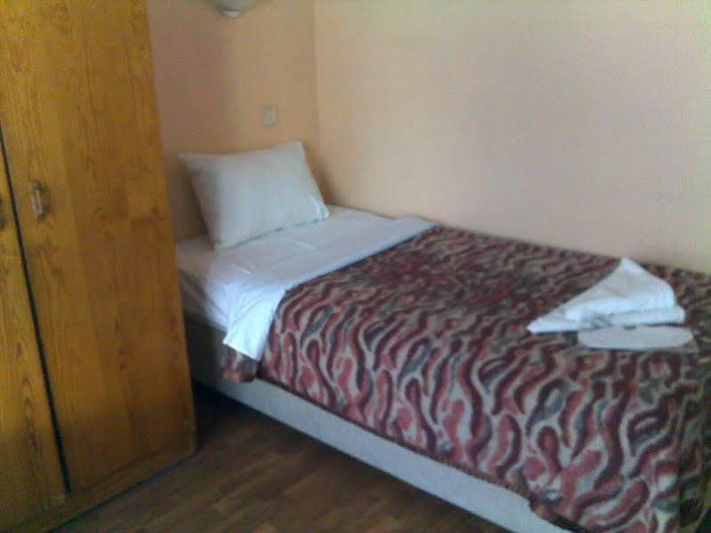 Hotel Sipahi 2*